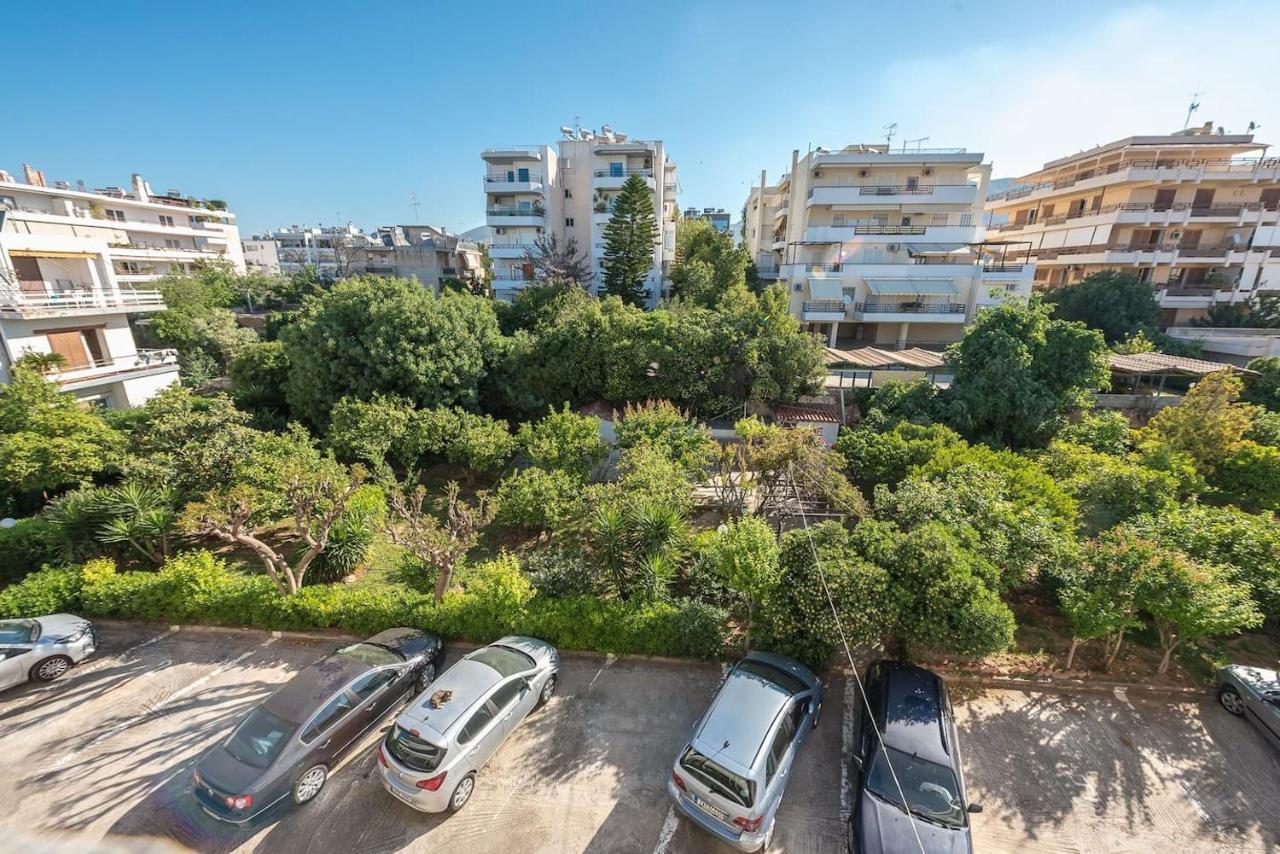 Seaside Central Apartment Atene Esterno foto