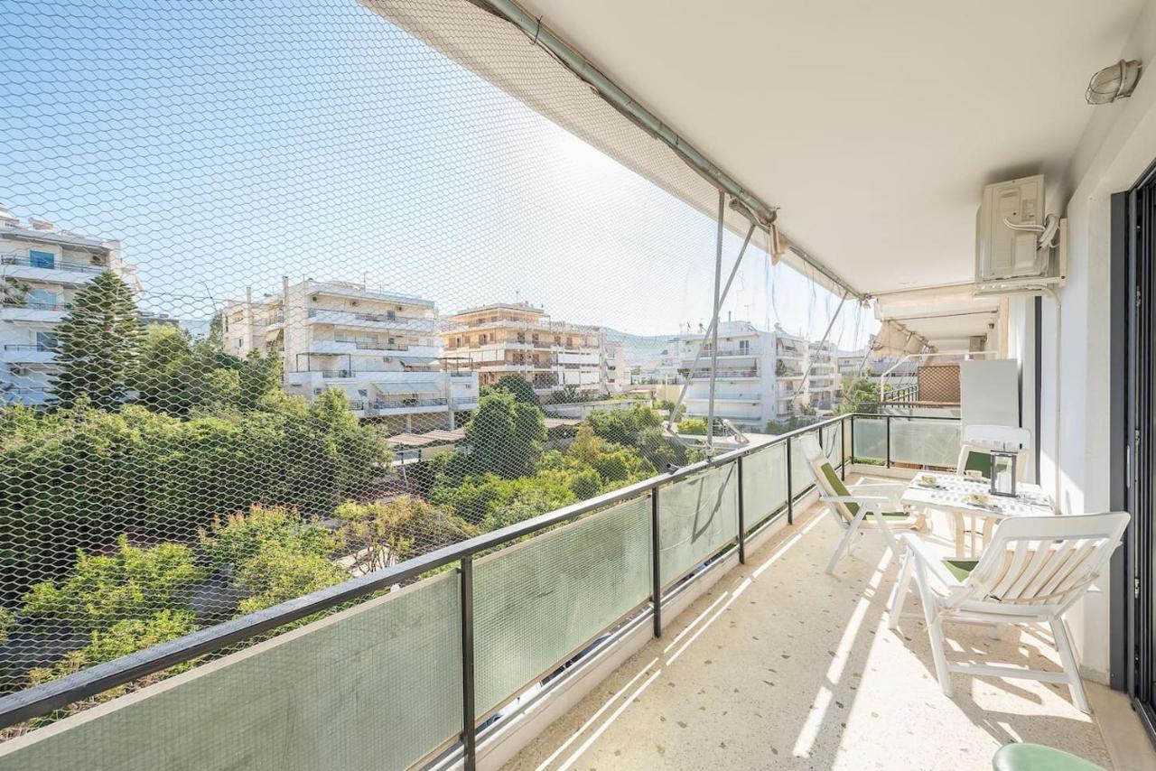 Seaside Central Apartment Atene Esterno foto